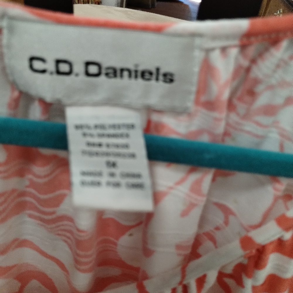 C.D top - Picture 2 of 2